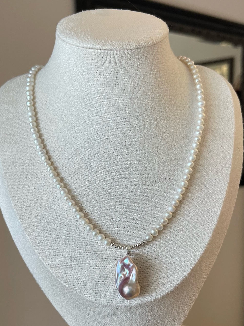 Classic White Pearl Necklace with Baroque Pearl Pendant